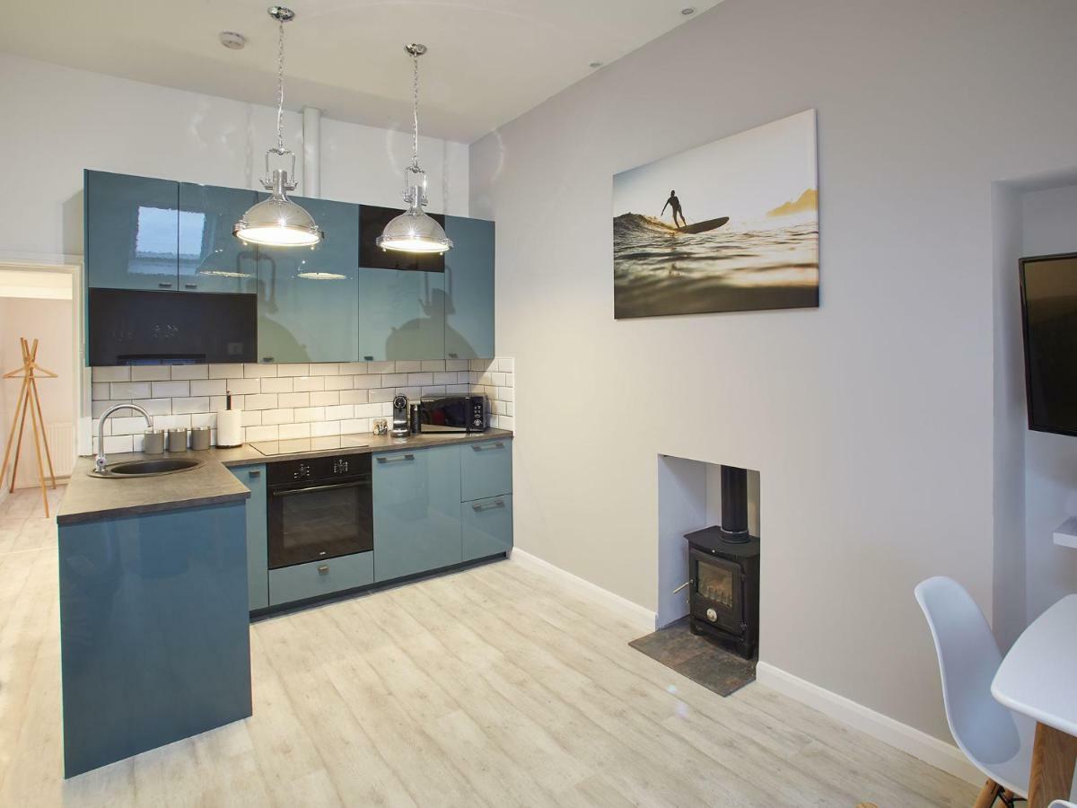 Host & - The Surfer's Loft Apartment *